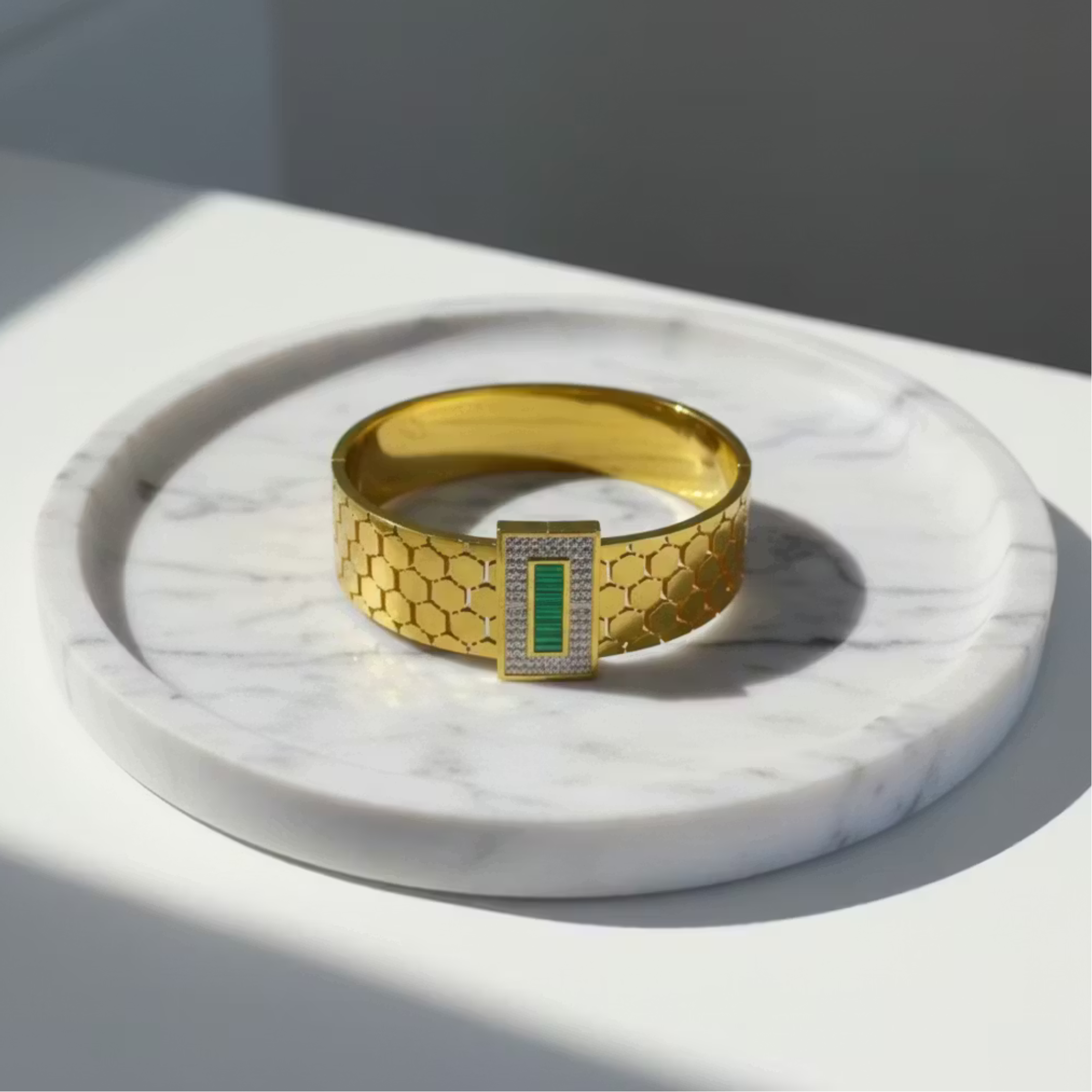 Extremely Beautiful Handcuff